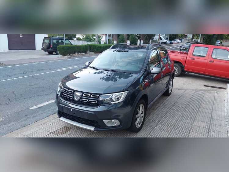 Dacia Sandero Stepway TCE 90 CV foto 7